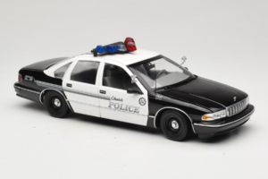 Chevrolet Caprice Glendale Police UT Models 1:18 21026 Diecast - image 6 of 8