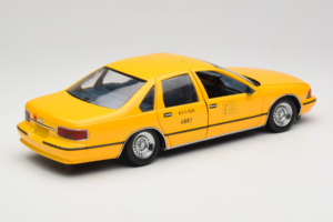 Chevrolet Caprice NYC Taxi UT Models 1:18 180142095-O1 Diecast - image 3 of 8