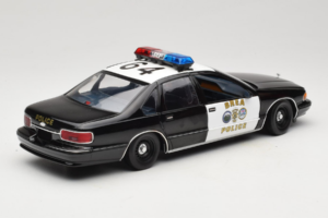 Chevrolet Caprice California Police UT Models 1:18 180142098 Diecast - image 3 of 8