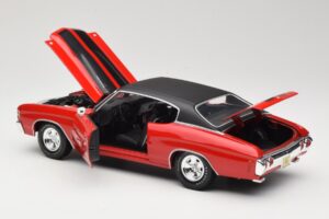Chevrolet Chevelle SS 454 Red Maisto 1:18 531892 Diecast - image 5 of 8