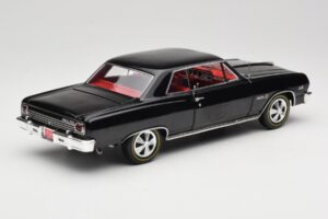 Chevrolet Chevelle Z-16 Black American Muscle 1:18 AMM1061/06 Diecast - image 3 of 8