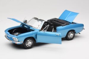 Chevrolet Corvair Monza Convertible Blue Road Signature 1:18 92498 Diecast - image 2 of 8
