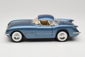 Chevrolet Corvette C1 Blue Mira 1:18 6105 Diecast - image 4 of 8