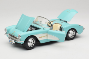 Chevrolet Corvette C1 Blue & White Bburago 1:18 3024-M2 Diecast - image 2 of 8