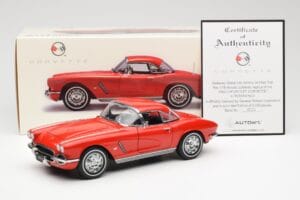 Chevrolet Corvette C1 Convertible Roman Red AUTOart 1:18 71102 Diecast - image 8 of 8