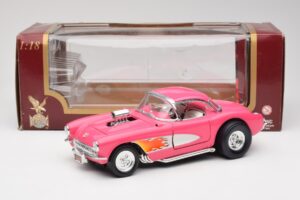 Chevrolet Corvette C1 Gasser Pink Road Legends 1:18 92019-R1 Diecast - image 8 of 8