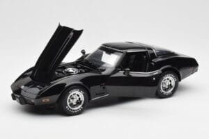 Chevrolet Corvette C3 Black UT Models 1:18 21071 Diecast - image 2 of 8
