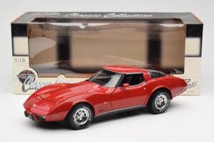 Chevrolet Corvette C3 Red UT Models 1:18 21073 Diecast - image 8 of 8