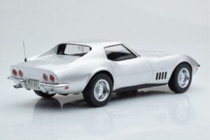 Chevrolet Corvette C3 Silver Norev 1:18 189032 Diecast - image 2 of 6