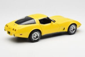 Chevrolet Corvette C3 Yellow UT Models 1:18 21074 Diecast - image 3 of 8