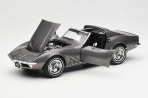 Chevrolet Corvette C3 Spider Laguna Grey Metallic AUTOart 1:18 71173 Diecast - image 2 of 8