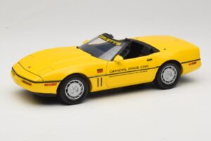 Chevrolet Corvette C4 Indianapolis 500 Pace Car Yellow Greenlight 1:18 11801-06 Diecast
