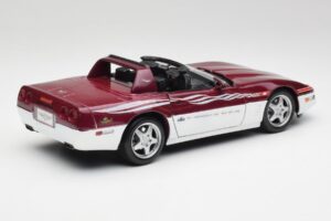 Chevrolet Corvette C4 Indy 500 Pace Car Maisto 1:18 56011 Diecast - image 3 of 8