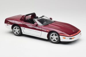 Chevrolet Corvette C4 Indy 500 Pace Car Maisto 1:18 56011 Diecast - image 6 of 8