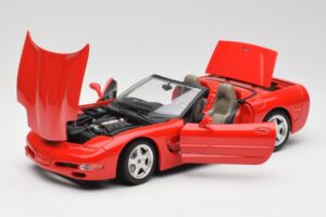 Chevrolet Corvette C5 Cabriolet Red Bburago 1:18 3076 Diecast - image 2 of 8