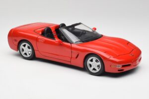 Chevrolet Corvette C5 Convertible Torch Red Maisto 1:18 50318 Diecast - image 6 of 8