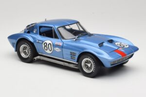 Chevrolet Corvette Grand Sport GT #80 R. Penske Chevrolet Nassau Speed Week 1963 Exoto 1:18 RLG18022 Diecast - image 6 of 8