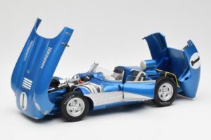 Chevrolet Corvette SS Blue AUTOart 1:18 71051 Diecast - image 2 of 8
