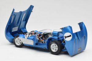Chevrolet Corvette SS Blue AUTOart 1:18 71051 Diecast - image 5 of 8
