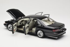 Chevrolet Impala SS Black AUTOart 1:18 71091 Diecast - image 5 of 8