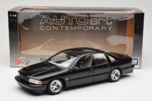 Chevrolet Impala SS Black AUTOart 1:18 71091 Diecast - image 8 of 8