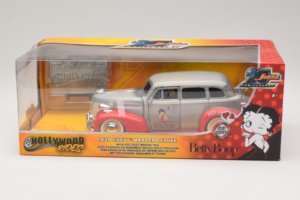 Chevrolet Master Deluxe Dark Silver Metallic Red Jada 1:24 253745012 Diecast