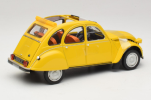 Citroen 2CV 6 Club Mimosa Yellow Norev 1:18 181496 Diecast - image 2 of 6