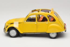 Citroen 2CV 6 Club Mimosa Yellow Norev 1:18 181496 Diecast - image 3 of 6