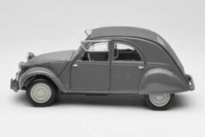 Citroen 2CV A Grey Tchibo 1:18 49418 Diecast - image 4 of 8