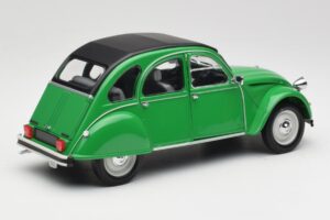 Citroen 2CV Bamboo Green Minichamps 1:18 150111502 Diecast - image 3 of 8