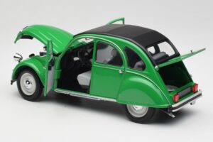 Citroen 2CV Bamboo Green Minichamps 1:18 150111502 Diecast - image 5 of 8