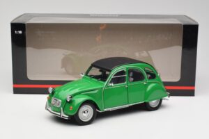 Citroen 2CV Bamboo Green Minichamps 1:18 150111502 Diecast - image 8 of 8