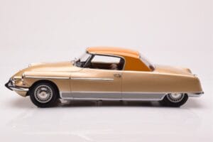 Citroen DS 19 Le Dandy Beige And Brown Norev 1:18 181741 Diecast - image 3 of 6