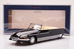 Citroen DS 21 Palm Beach Black Norev 1:18 181746 Diecast - image 6 of 6
