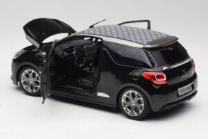 Citroen DS3 Cabrio Perla Nera Black Norev 1:18 AMC019115 Diecast - image 5 of 8