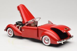 Cord 812 Convertible Red American Muscle 1:18 32158 Diecast - image 5 of 8