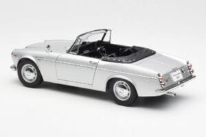 Datsun Fairlady 2000 SR311 Roadster Silver AUTOart 1:18 77432 Diecast - image 7 of 8