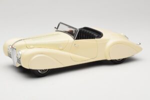 Delahaye Cabriolet Cream Guiloy 1:18 68580 Diecast