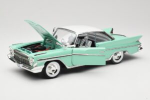 DeSoto Adventurer Green American Mint 1:18 92738 Diecast - image 2 of 8