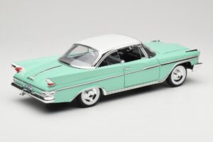 DeSoto Adventurer Green American Mint 1:18 92738 Diecast - image 3 of 8