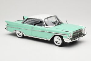 DeSoto Adventurer Green American Mint 1:18 92738 Diecast - image 6 of 8