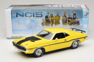 Dodge Challenger R/T NCIS TV Series Car Greenlight 1:18 12845 Diecast - image 8 of 8