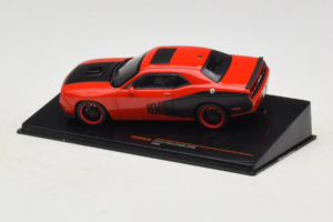 Dodge Challenger SRT8 Red IXO 1:43 CLC597N Diecast - image 3 of 4