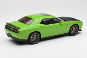 Dodge Challenger SRT Hellcat Green GT Spirit 1:18 GT168 Resin - image 2 of 6