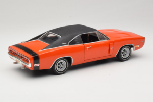 Dodge Charger R/T Orange & Black American Muscle 1:18 39314 Diecast - image 3 of 8