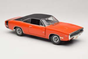 Dodge Charger R/T Orange & Black American Muscle 1:18 39314 Diecast - image 6 of 8
