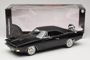 Dodge Charger R/T Steve McQueen Bullitt Movie Greenlight 1:18 12839 Diecast - image 8 of 8