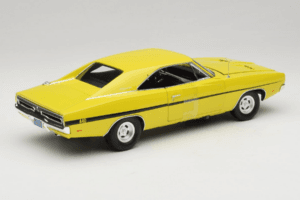 Dodge Charger R/T Yellow Dirty Mary Crazy Larry Auto World 1:18 AWSS101/06 Diecast - image 3 of 8