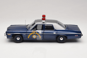 Dodge Monaco Nevada Highway Patrol Auto World 1:18 AMM1009/06 Diecast - image 4 of 8