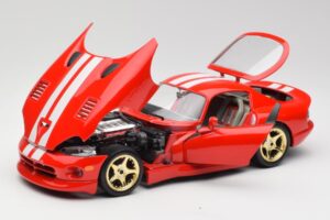 Dodge Viper GTS Red Bburago 1:18 3075 Diecast - image 2 of 8